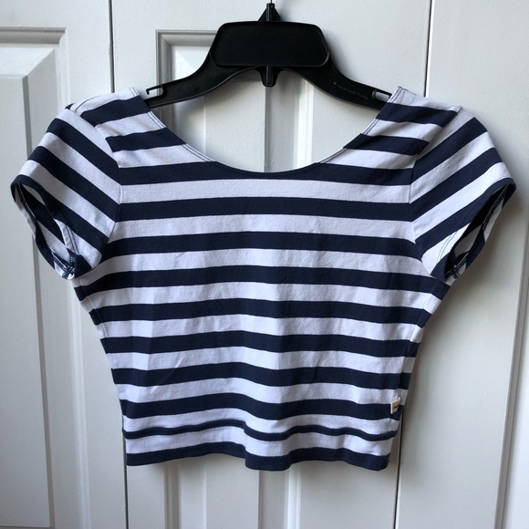 Navy & White Striped Crop Top w/ Bow - Picture 3 of 6